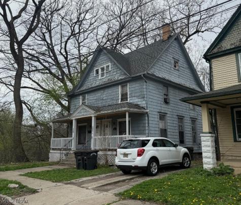 119 Neufer Court Elyria OH 44035