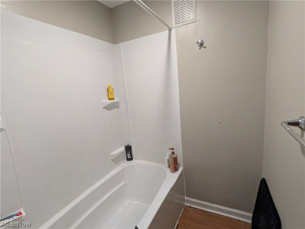 2064 W 91 Street Cleveland OH 44102