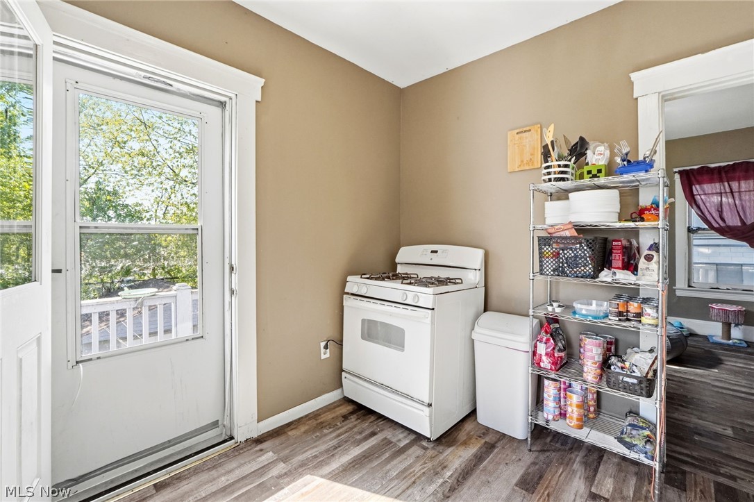 2064 W 91 Street Cleveland OH 44102