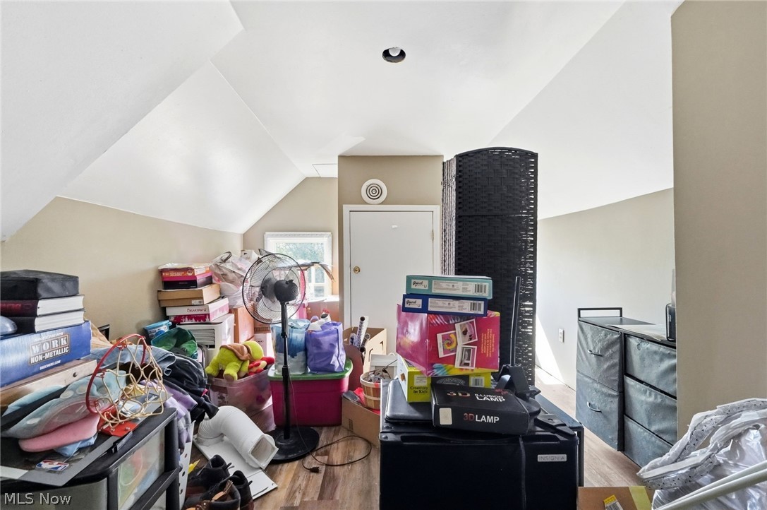 2064 W 91 Street Cleveland OH 44102