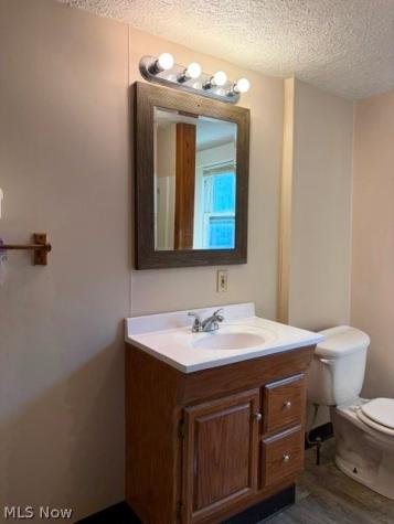 524 & 526 Gage Street Akron OH 44311