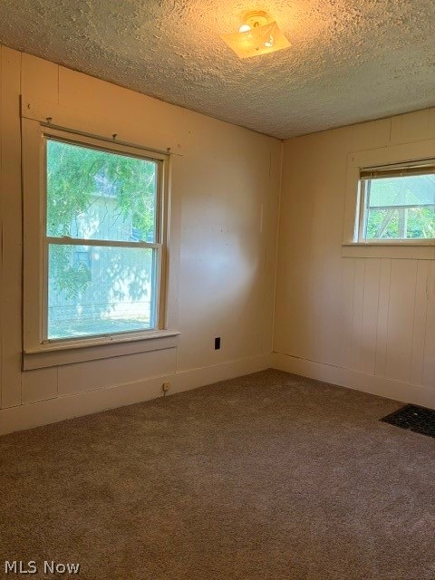 524 & 526 Gage Street Akron OH 44311