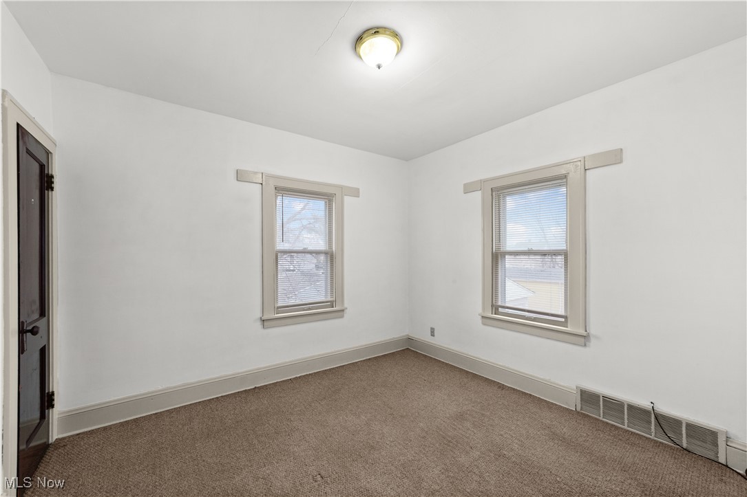 12601 Melgrove Avenue Garfield Heights OH 44105