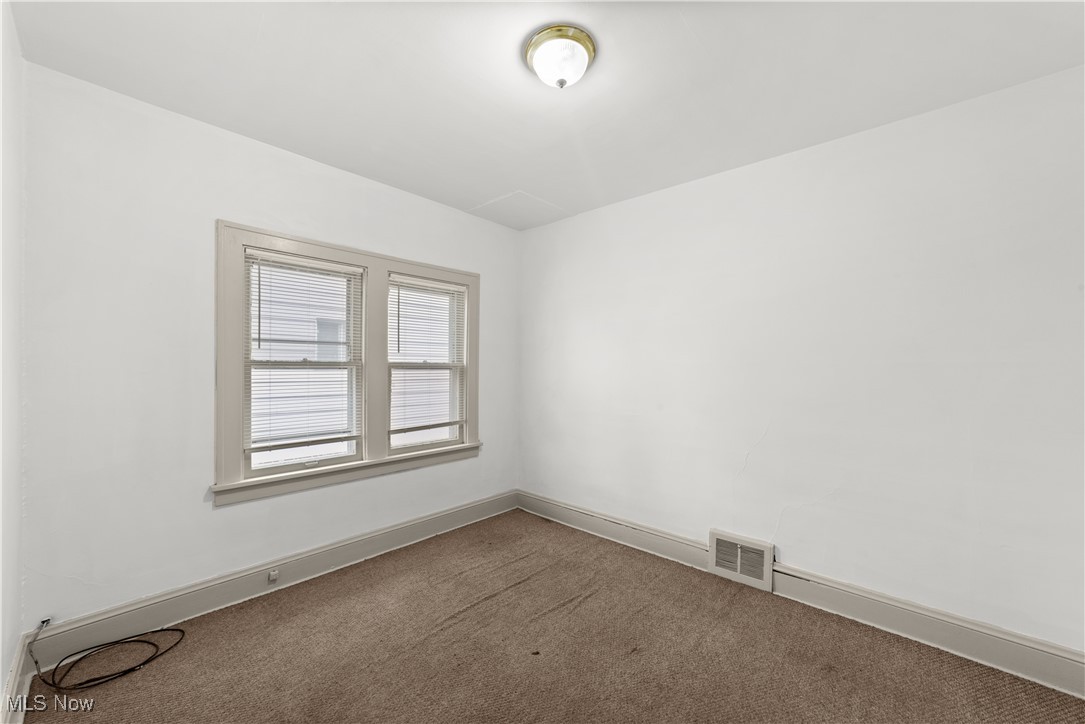 12601 Melgrove Avenue Garfield Heights OH 44105