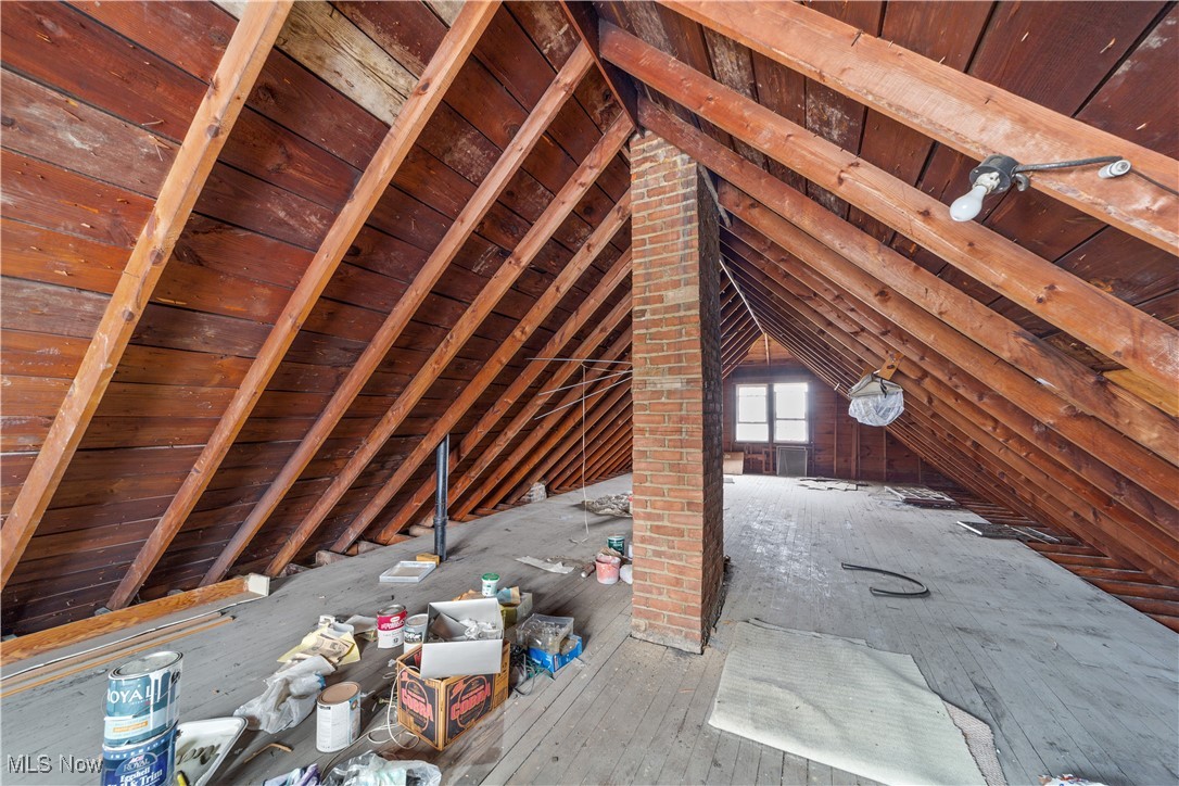 12601 Melgrove Avenue Garfield Heights OH 44105