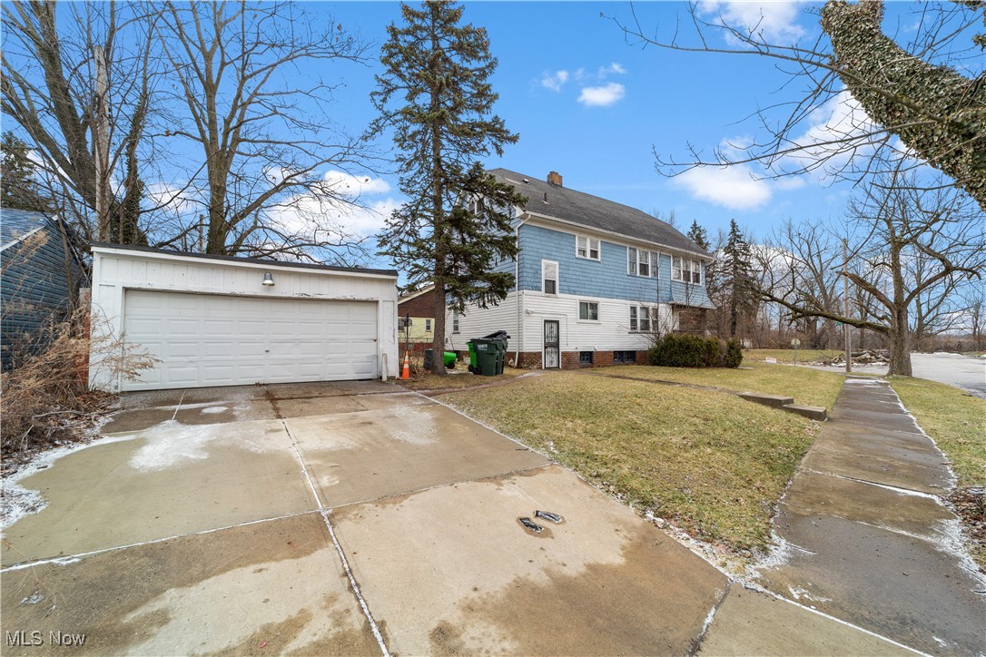 12601 Melgrove Avenue Garfield Heights OH 44105
