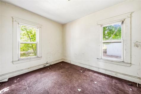 9920 Olivet Avenue Cleveland OH 44108