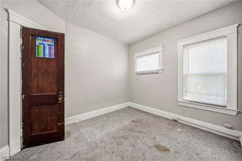 9920 Olivet Avenue Cleveland OH 44108