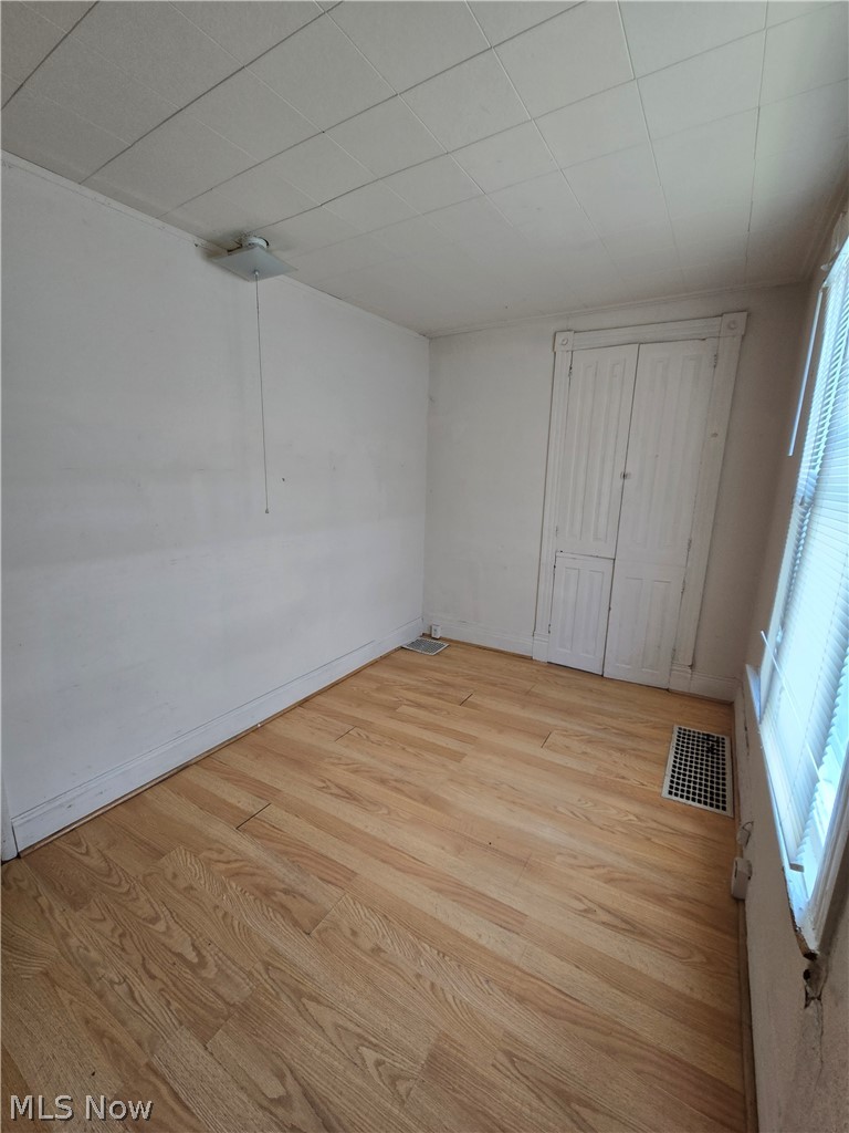 312 N 7th Street Martins Ferry OH 43935