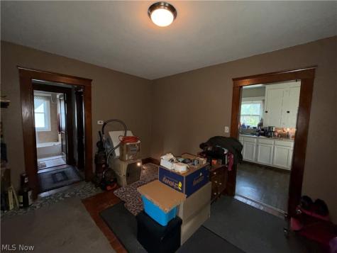 11316 Headley Avenue Cleveland OH 44111