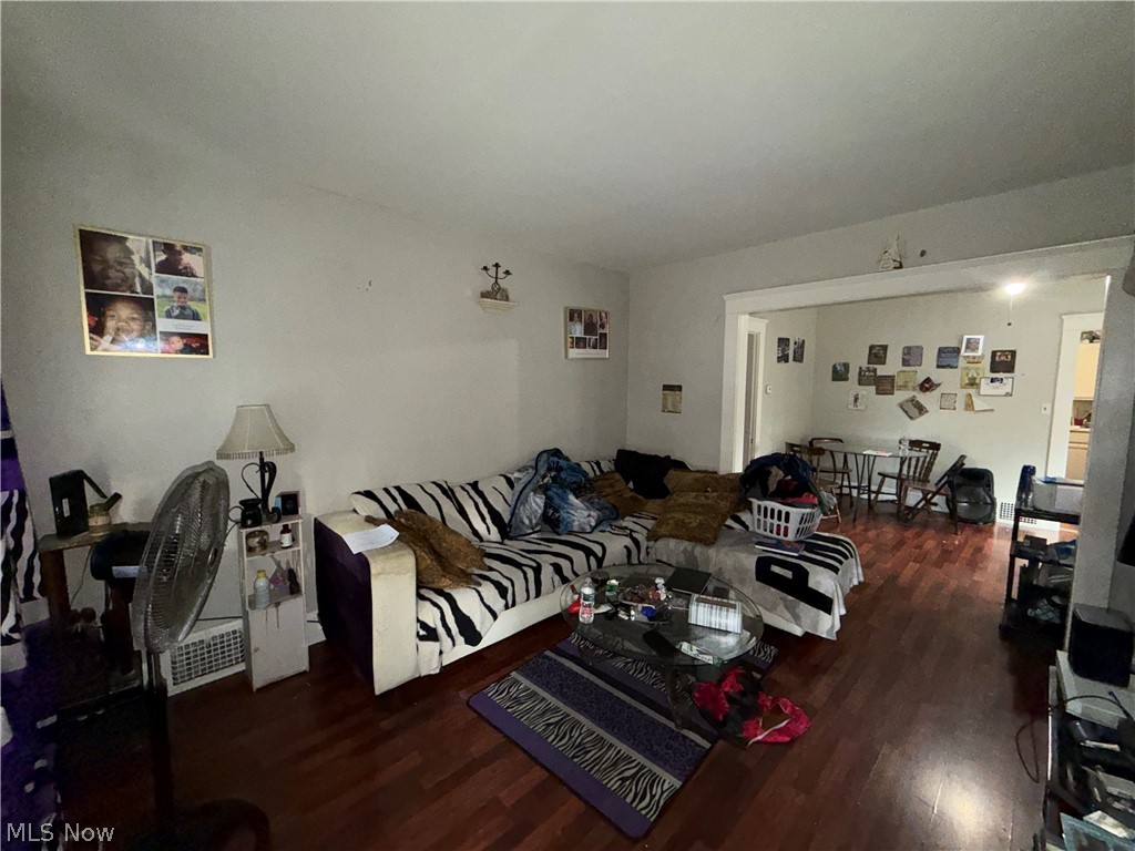 11316 Headley Avenue Cleveland OH 44111