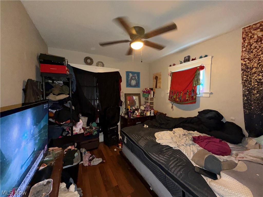 11316 Headley Avenue Cleveland OH 44111