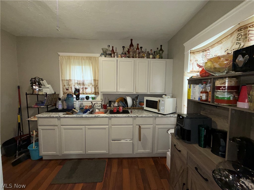 11316 Headley Avenue Cleveland OH 44111