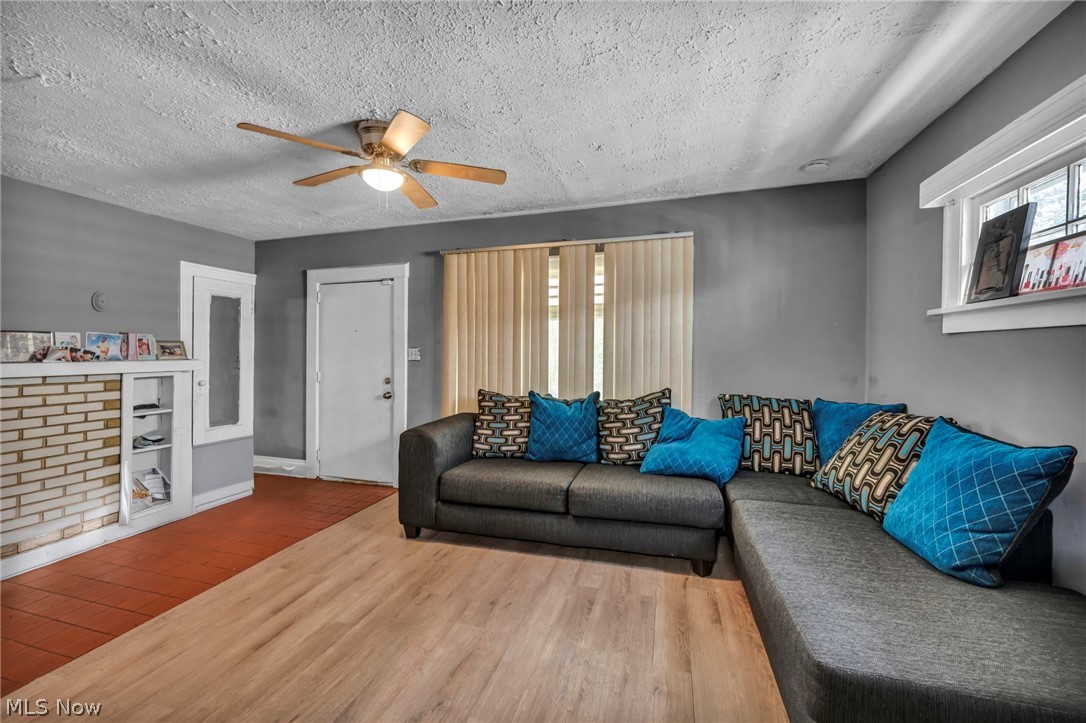 12109 Holborn Avenue Cleveland OH 44105