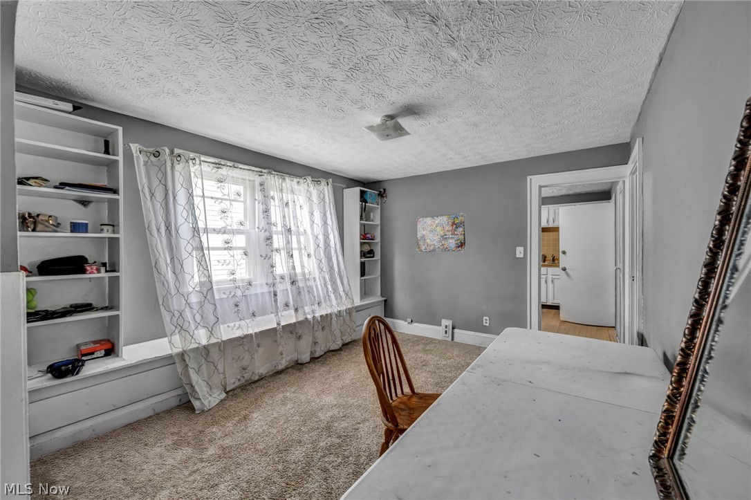 12109 Holborn Avenue Cleveland OH 44105