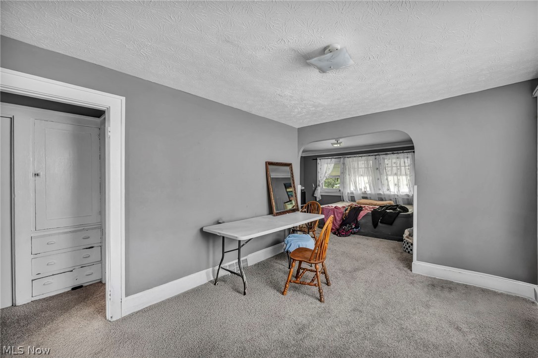 12109 Holborn Avenue Cleveland OH 44105