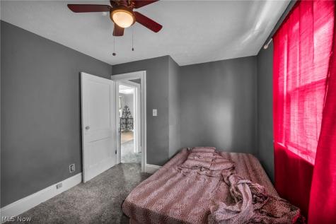 12109 Holborn Avenue Cleveland OH 44105