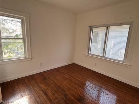 3621 E 154th Street Cleveland OH 44120