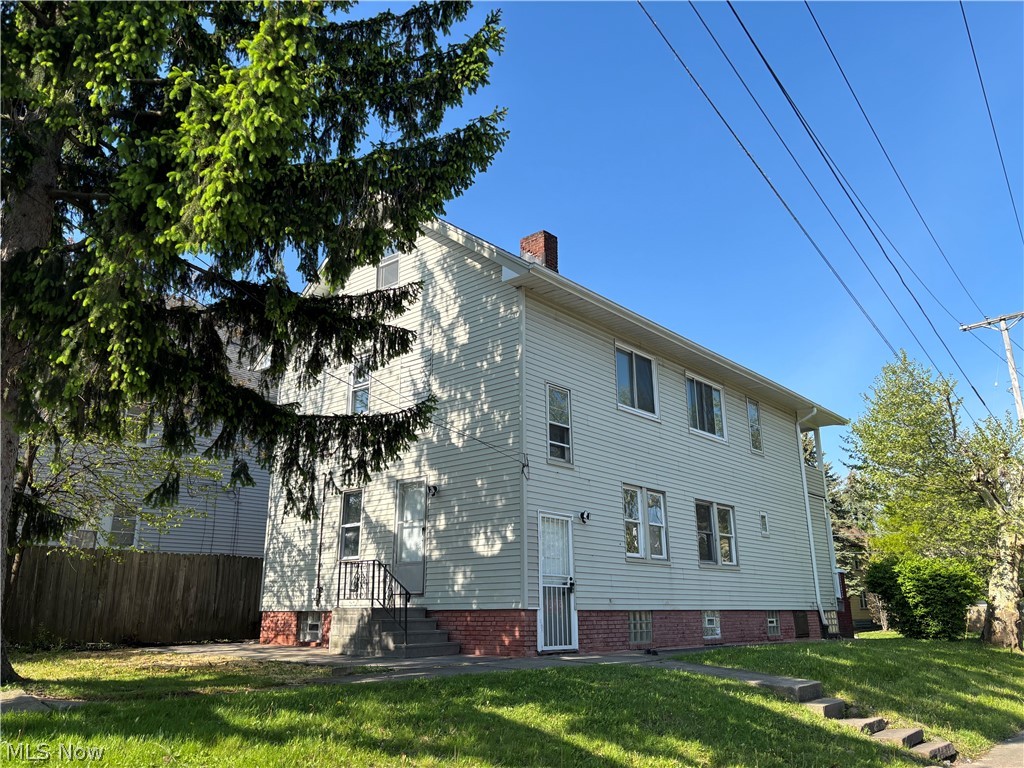 3621 E 154th Street Cleveland OH 44120