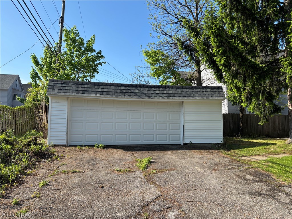 3621 E 154th Street Cleveland OH 44120