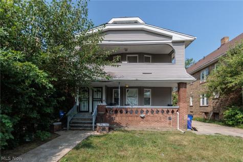 3608 E 147th Cleveland OH 44120
