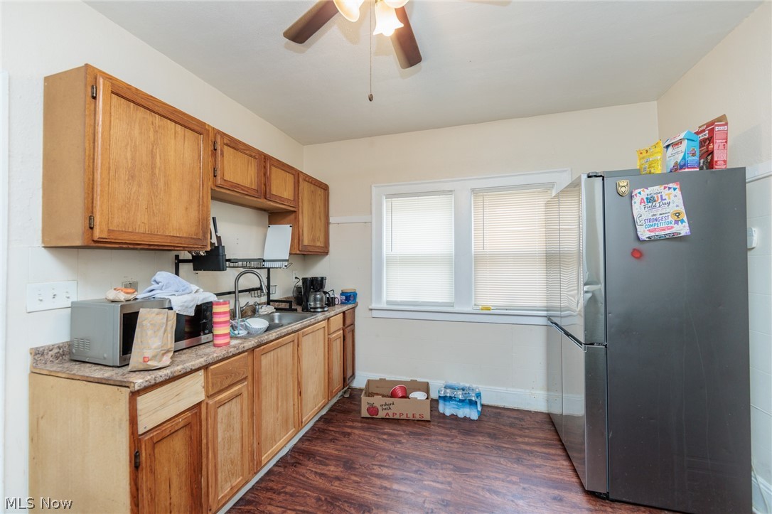 3608 E 147th Cleveland OH 44120