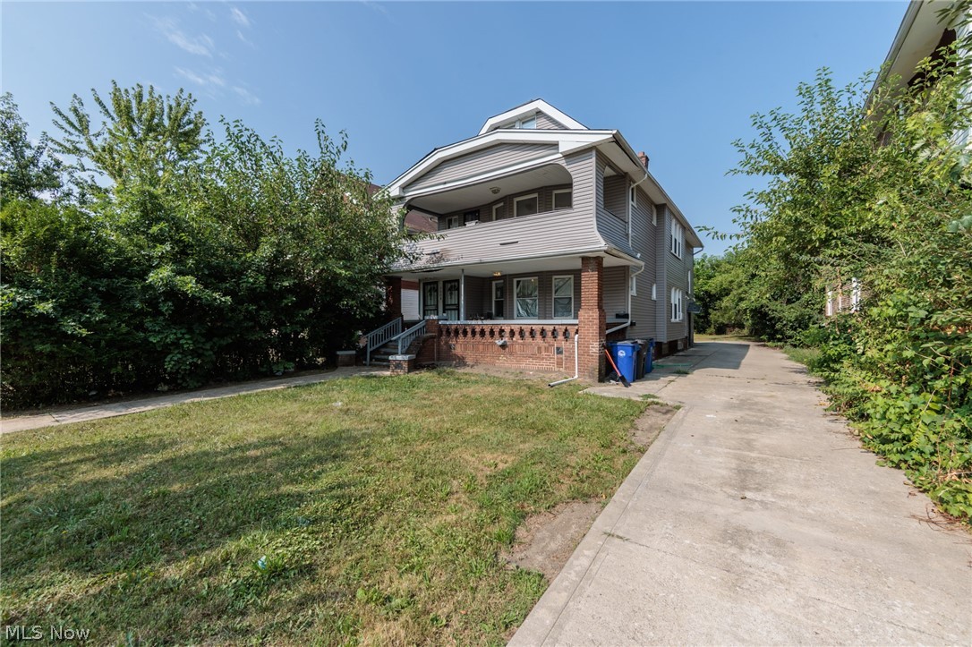 3608 E 147th Cleveland OH 44120