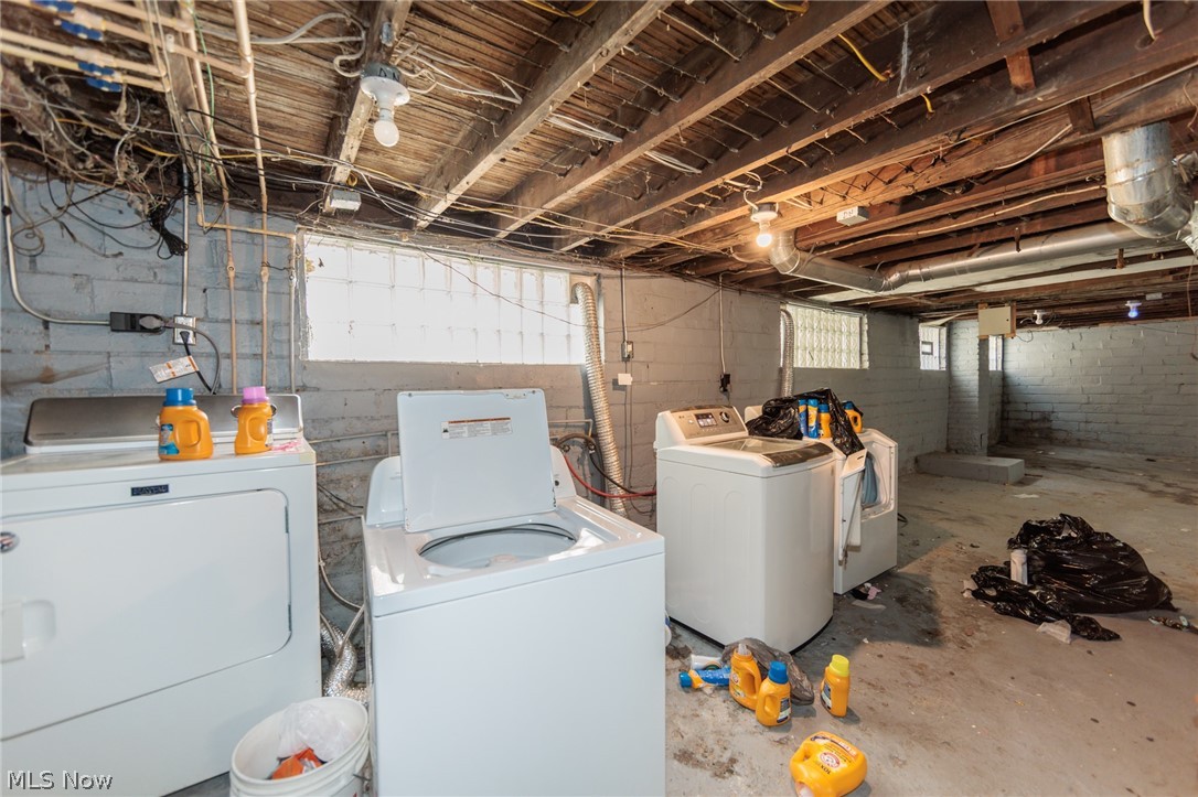 3608 E 147th Cleveland OH 44120