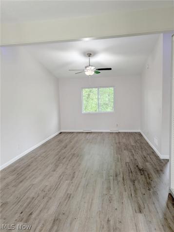 1636 Seth Robert Akron OH 44306
