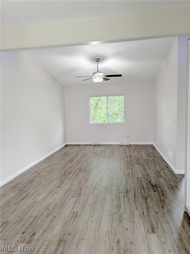 1636 Seth Robert Akron OH 44306
