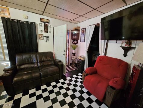 3283 W 48th Street Cleveland OH 44102