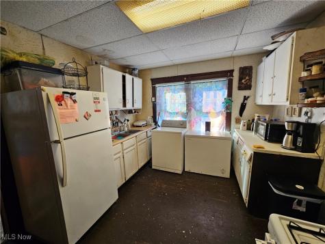 3283 W 48th Street Cleveland OH 44102