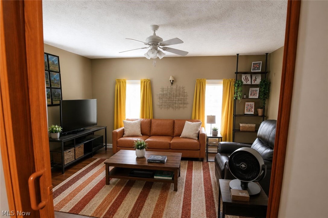 318 N Pardee Street Wadsworth OH 44281