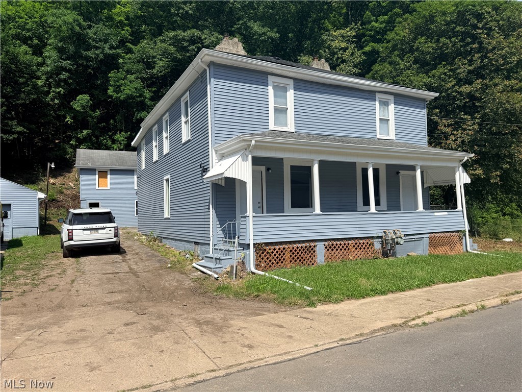 1235 Sinclair Avenue Steubenville OH 43952