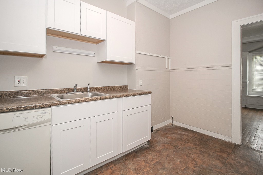 2100 Cottage Grove Drive Cleveland Heights OH 44118