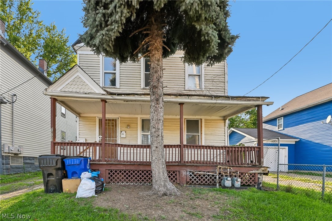 942 E 79th Street Cleveland OH 44103