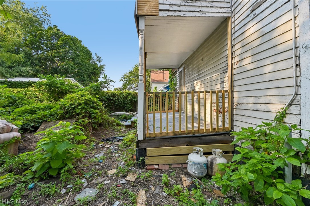 942 E 79th Street Cleveland OH 44103