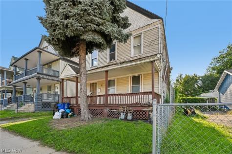 942 E 79th Street Cleveland OH 44103