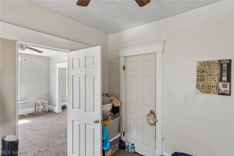 942 E 79th Street Cleveland OH 44103