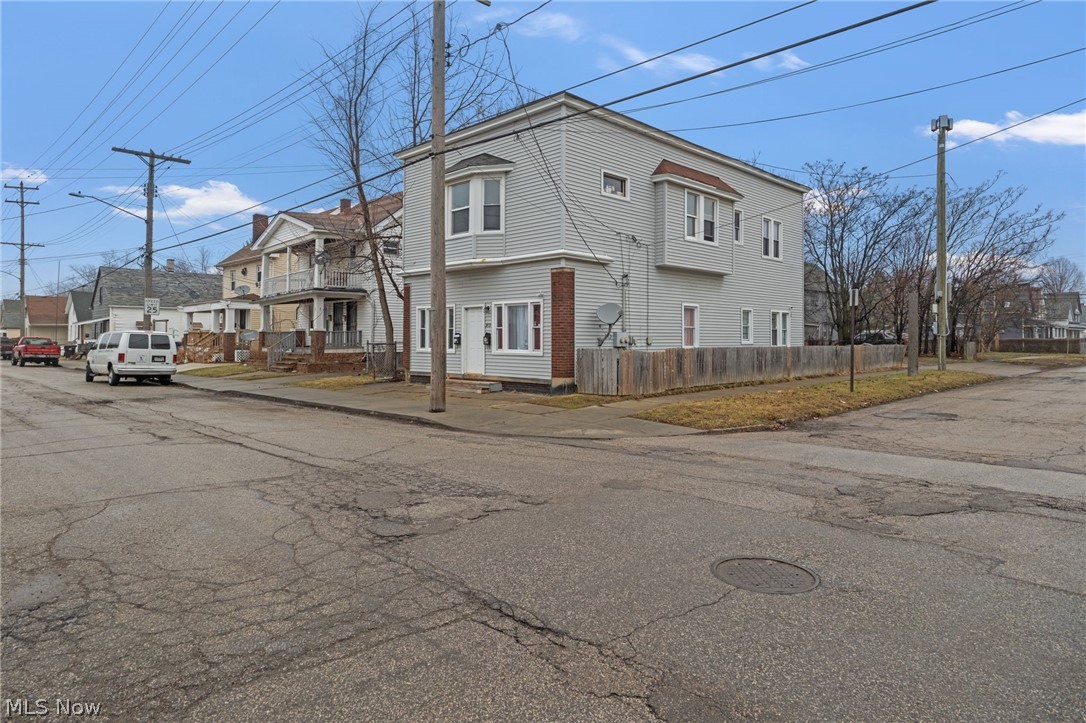 3469 W 45th Street Cleveland OH 44102