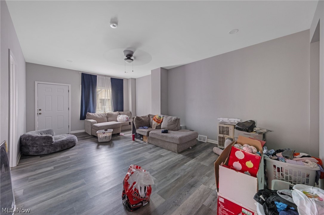 3469 W 45th Street Cleveland OH 44102