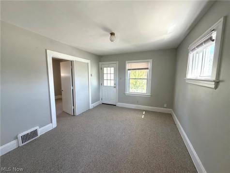 196 Henry Street Bedford OH 44146