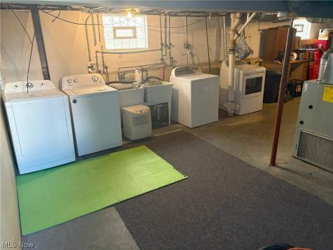 196 Henry Street Bedford OH 44146