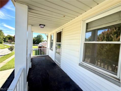 196 Henry Street Bedford OH 44146
