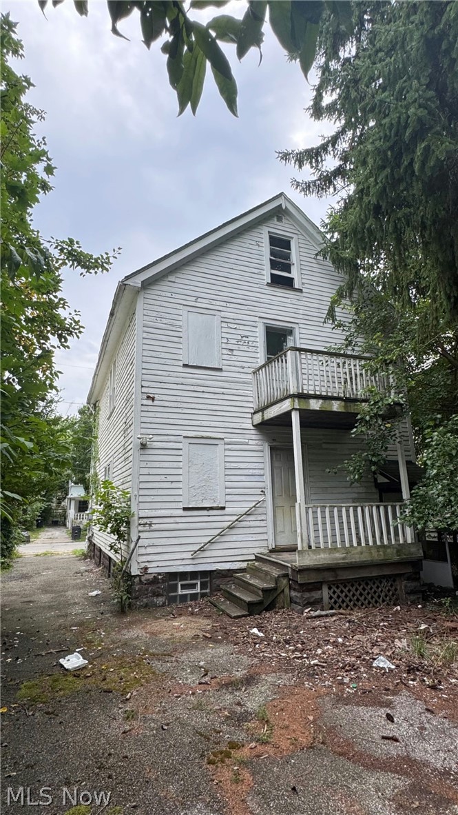 12021 Griffing Avenue Cleveland OH 44120