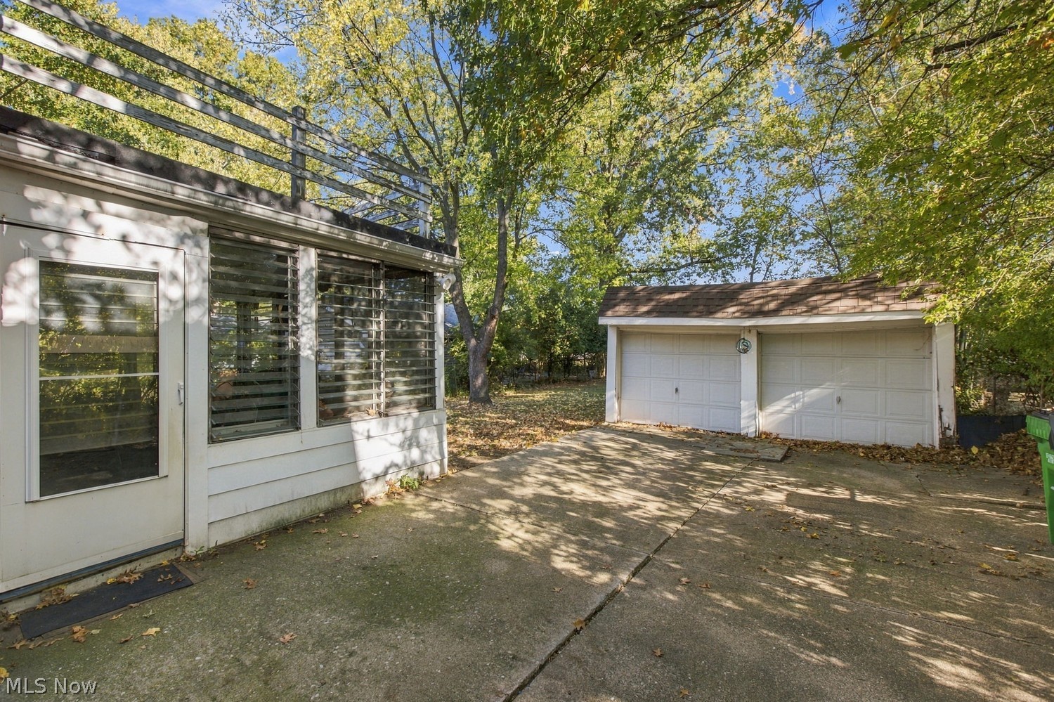1811 E 291st Street Wickliffe OH 44092