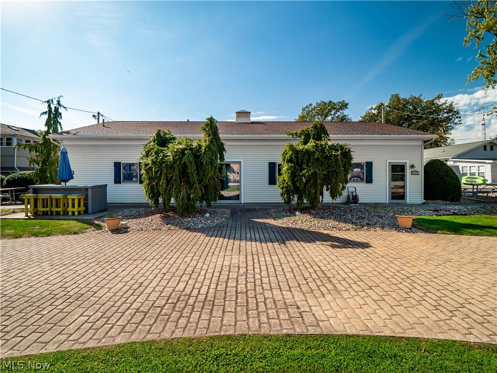 3130 N Carolina Street Port Clinton OH 43452