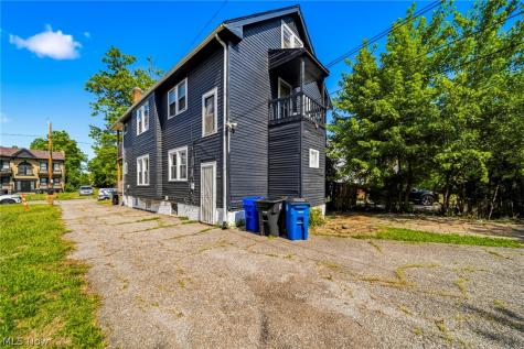 3317 E 139th Street Cleveland OH 44120