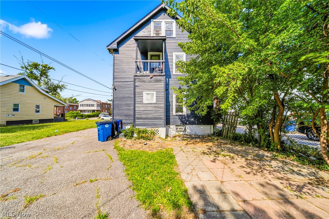 3317 E 139th Street Cleveland OH 44120