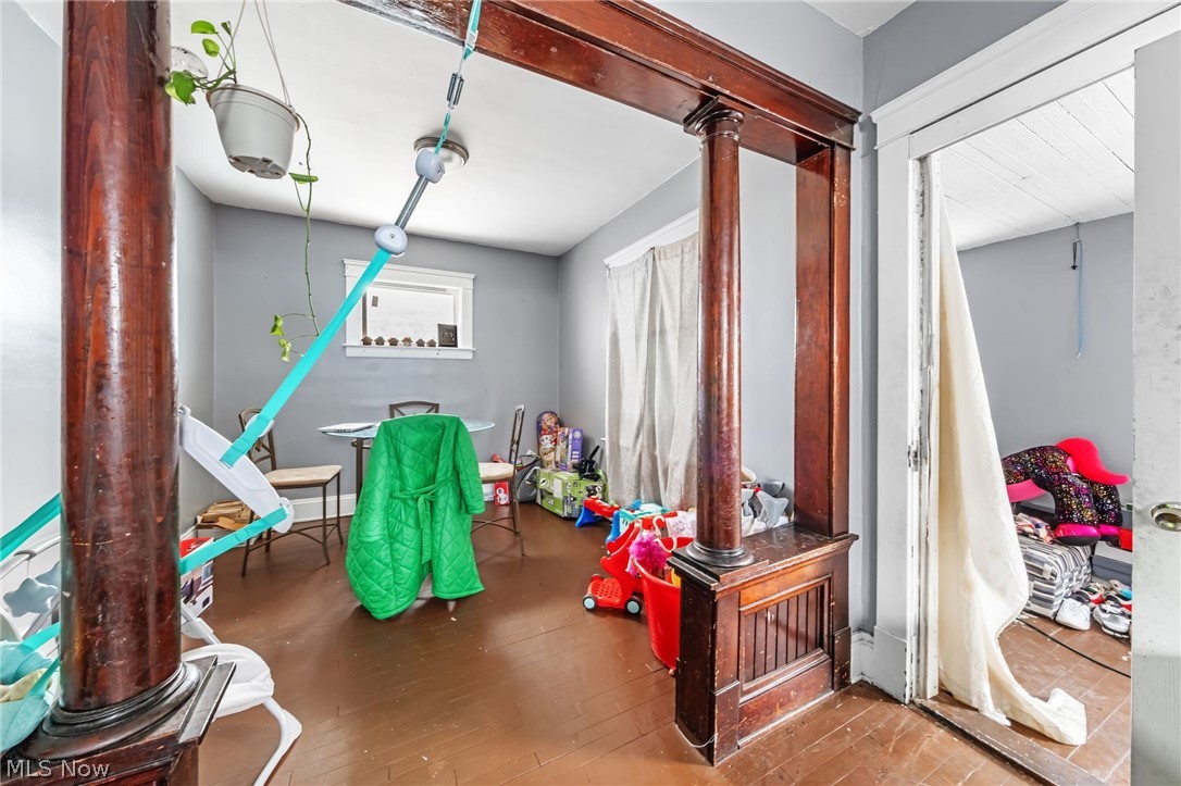 3978 E 55th Street Newburgh Heights OH 44105
